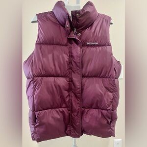 Columbia
Women's Red Puffect Water-repellent Insulated Puffer Vest